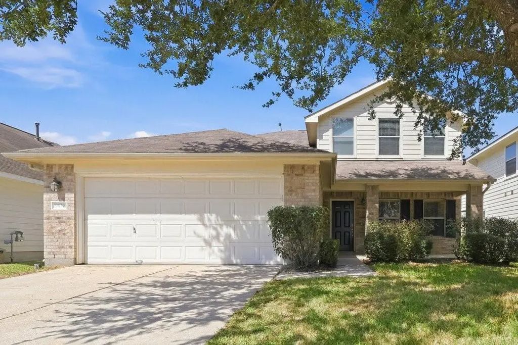 9619 Siano Pines Drive, Humble