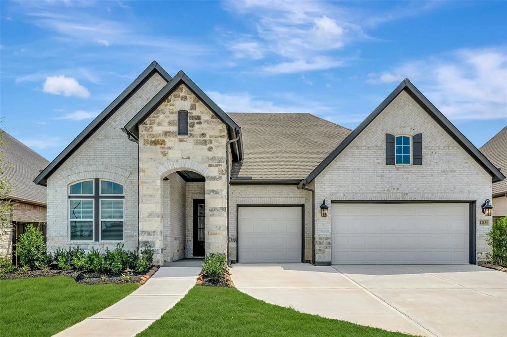 12134 Jacob Lane, Mont Belvieu