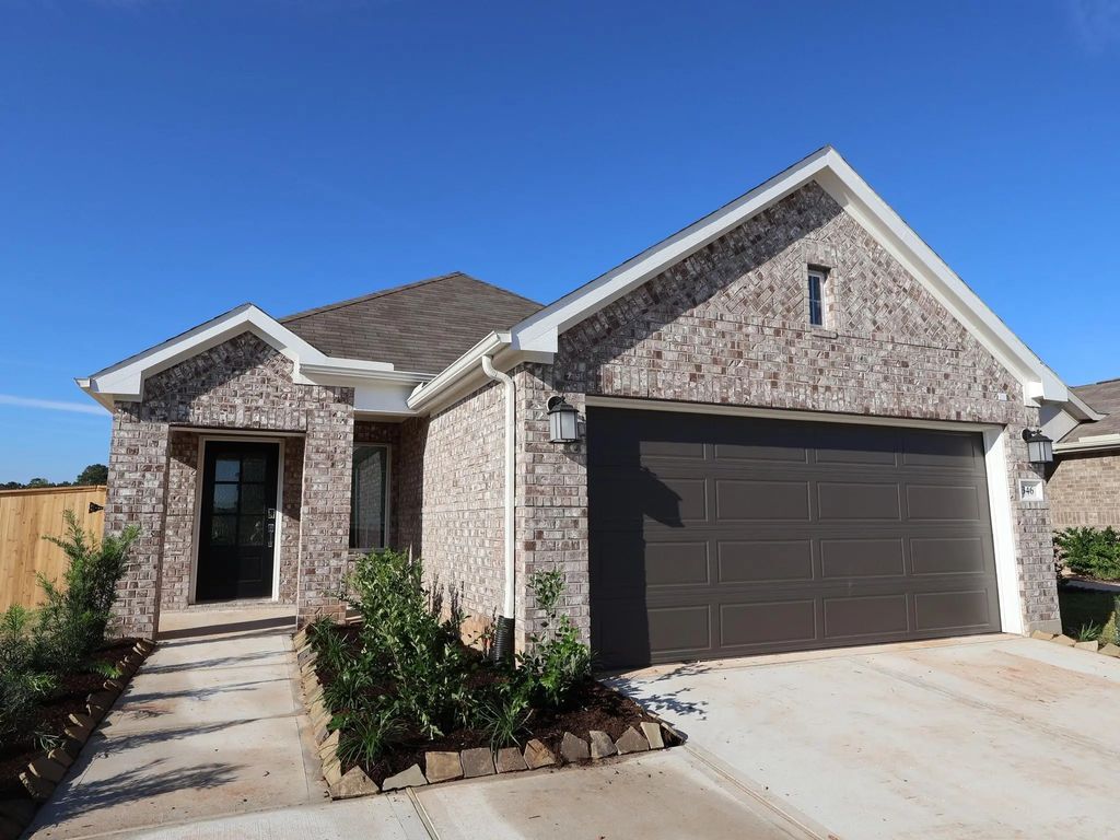 346 Birch Blossom Path, Magnolia