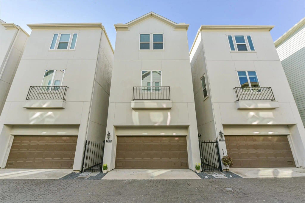 1313 W 24th Street B, Houston