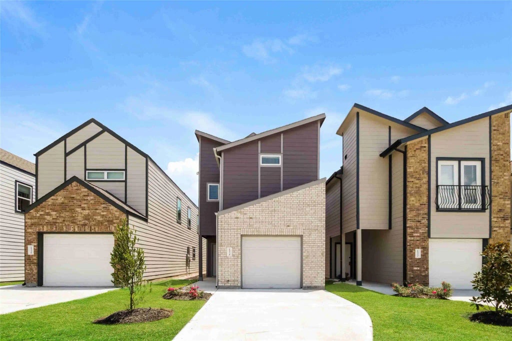 15334 Estrella West, Houston