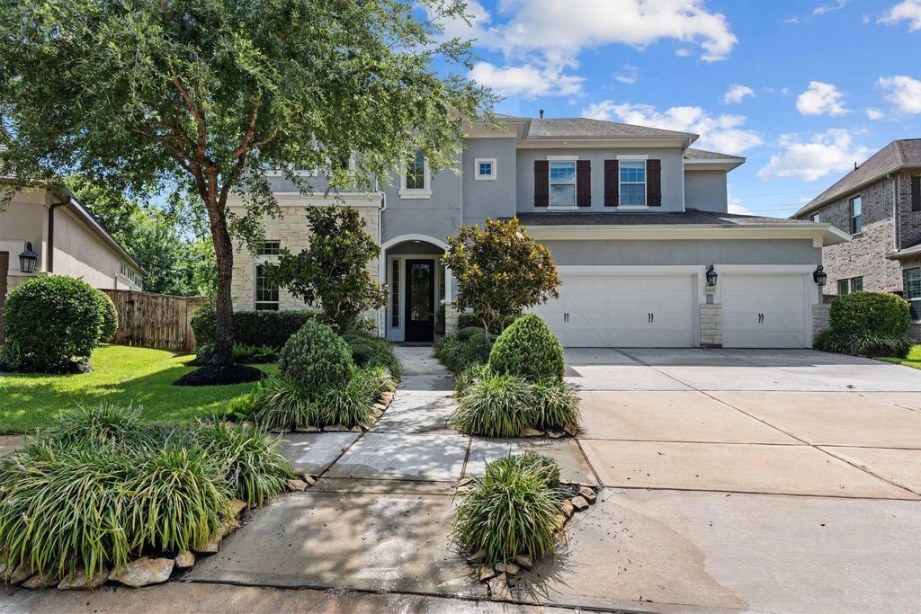 2307 Orchard Way, Missouri City