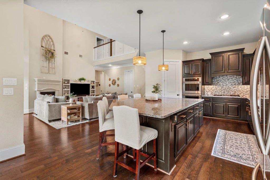 2307 Orchard Way, Missouri City