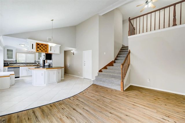 5255 Beaverbrook Drive, Houston