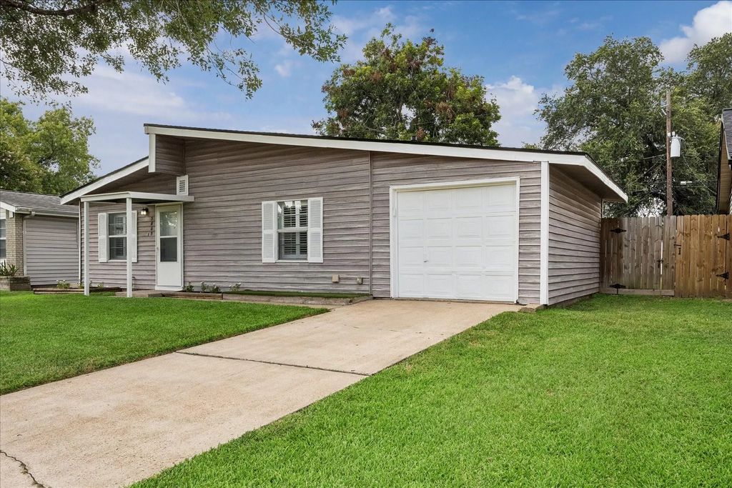 3807 Ramsey Drive, Pasadena