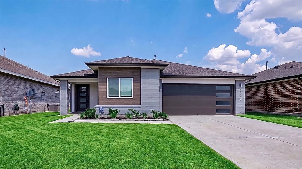 7723 Brushwood Drive, Rosharon