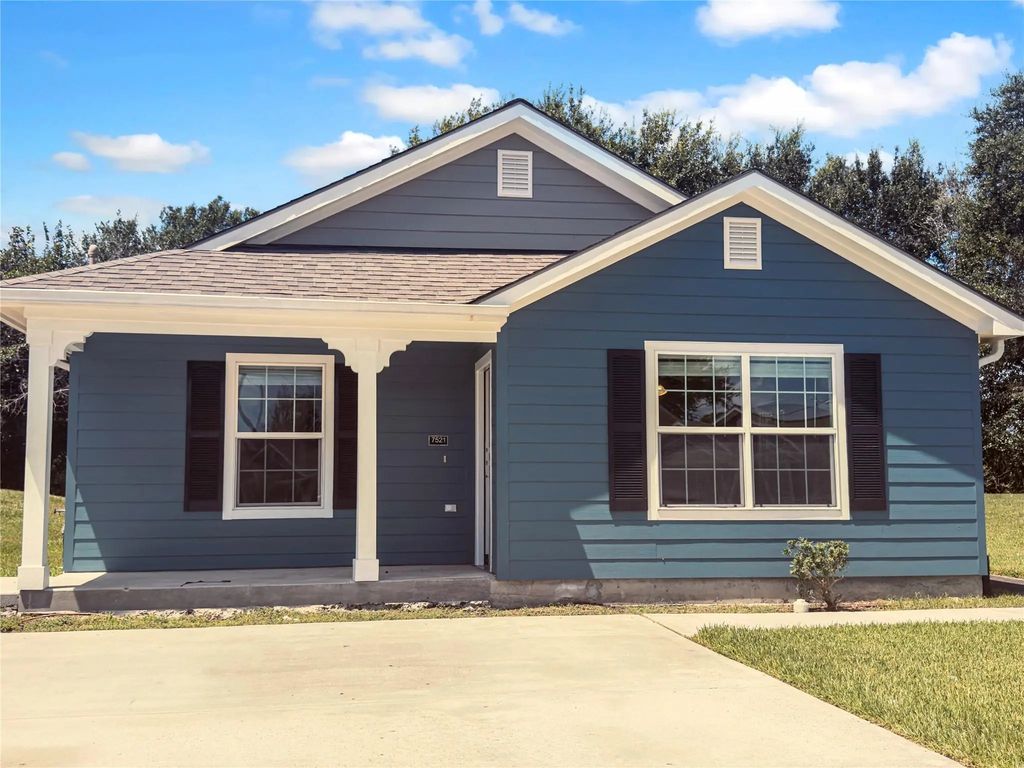 7521 Blue Jay Drive, Texas City