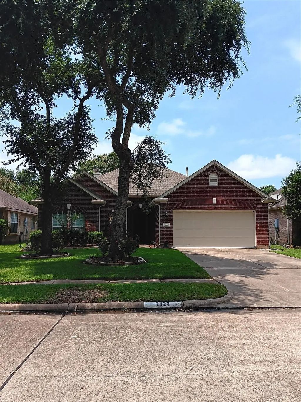 2322 Standing Oak Lane, Richmond