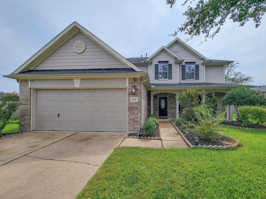 819 Arlington Lane, Rosenberg