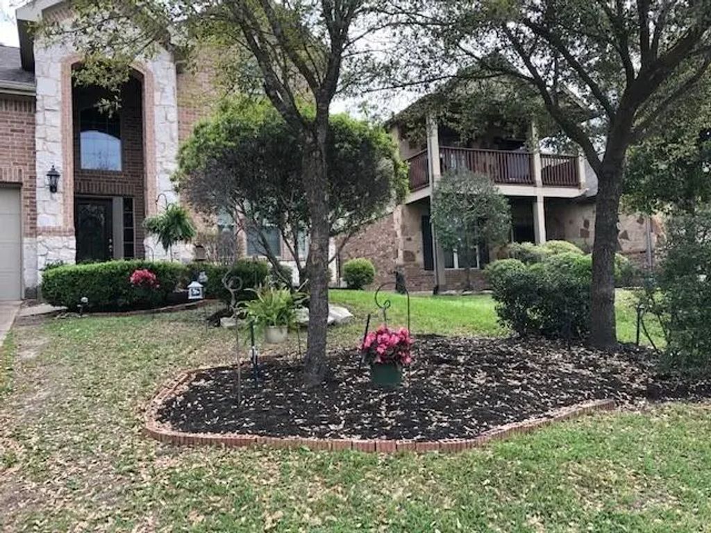 10 Quillwood Place, The Woodlands