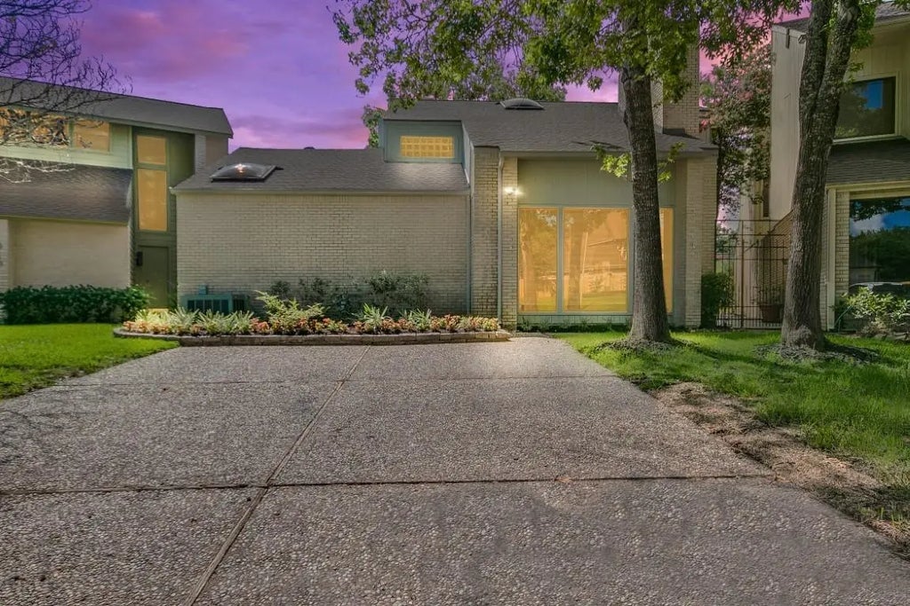 923 Cranberry Hill Court, Houston