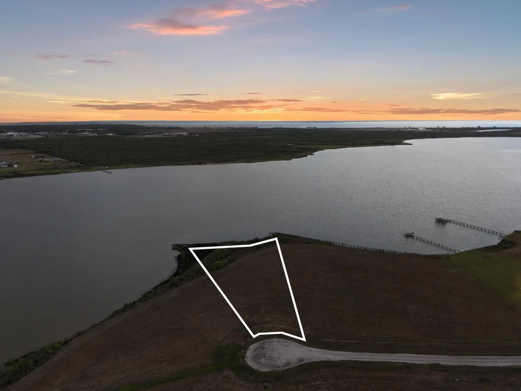 109 Bay Drive, Palacios