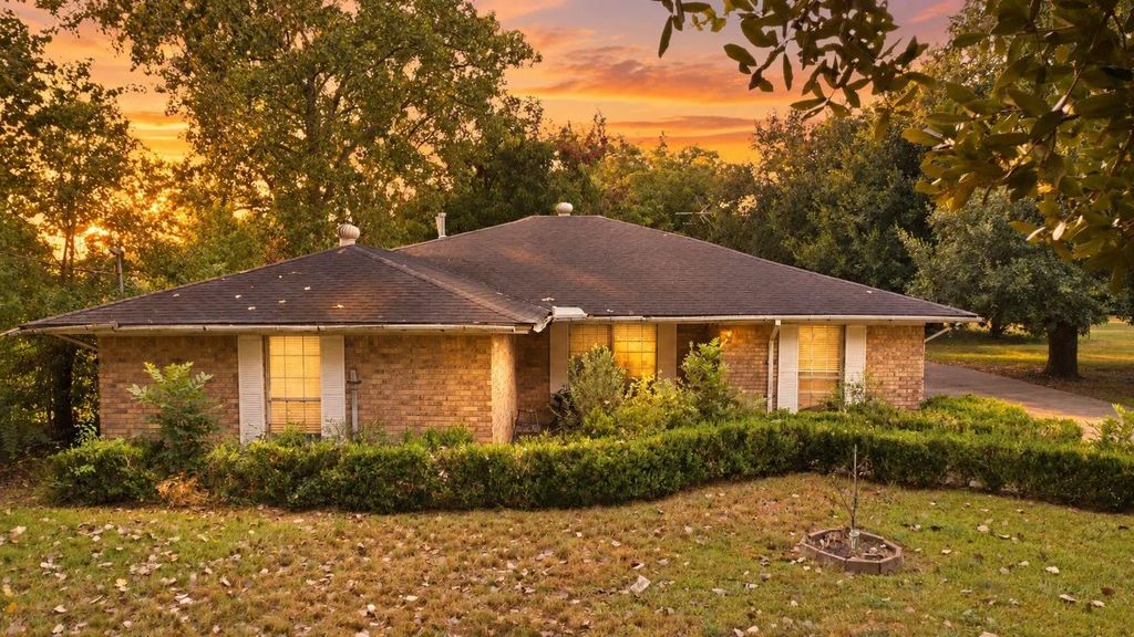 14054 Ambrose Street, Hockley