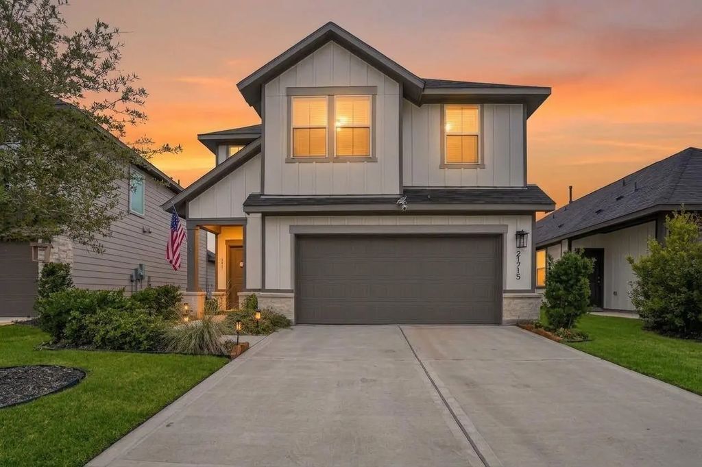 21715 White Bellflower Lane, Cypress