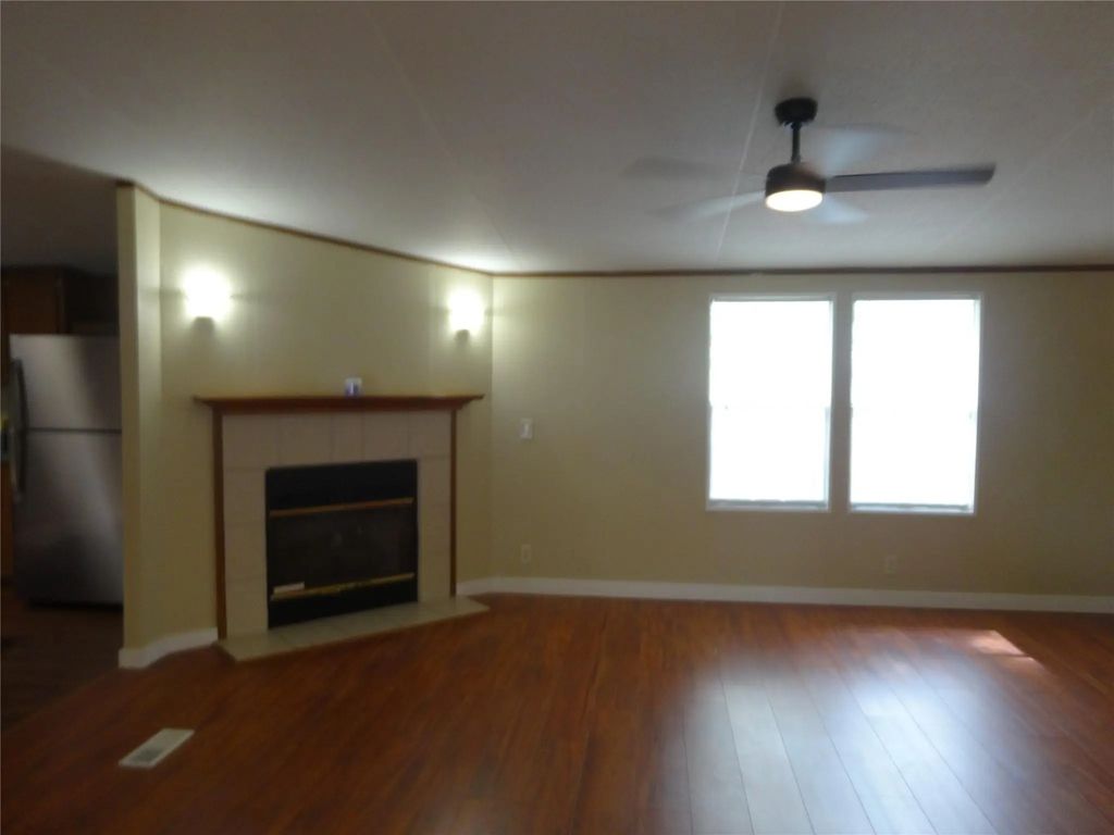 1220 8th Street A, Huntsville