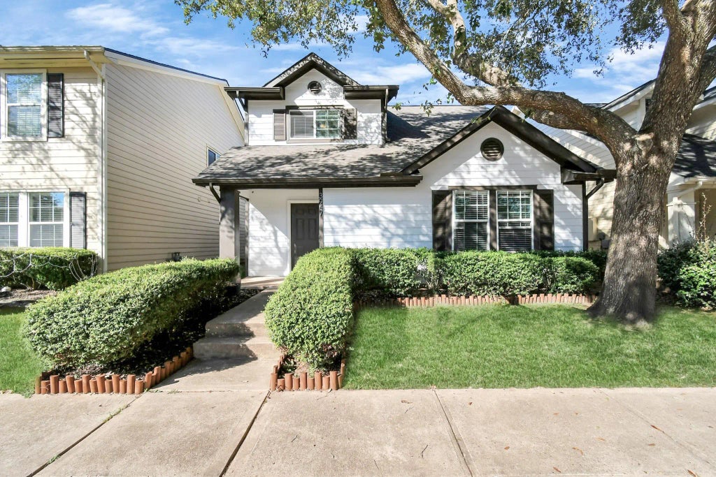 3947 Carriage Park Row, Missouri City