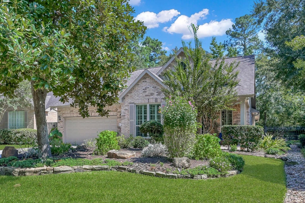 35 E Bellmeade Place, The Woodlands