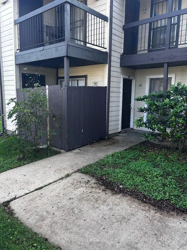 12615 Brookglade Circle 407, Houston