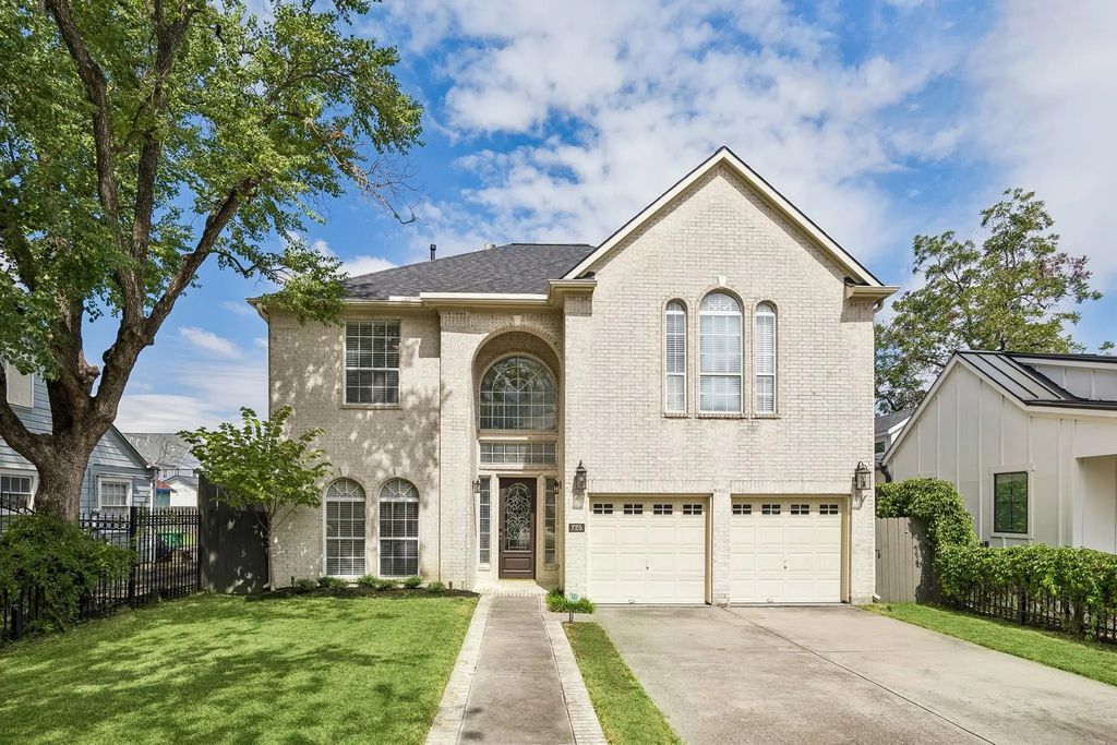 725 E 13th 1/2 Street, Houston