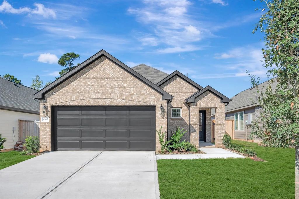 10322 Navarro Path, Montgomery