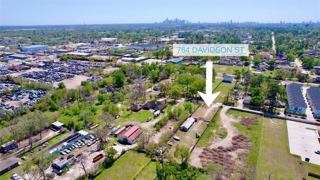 764 Davidson Street, Houston