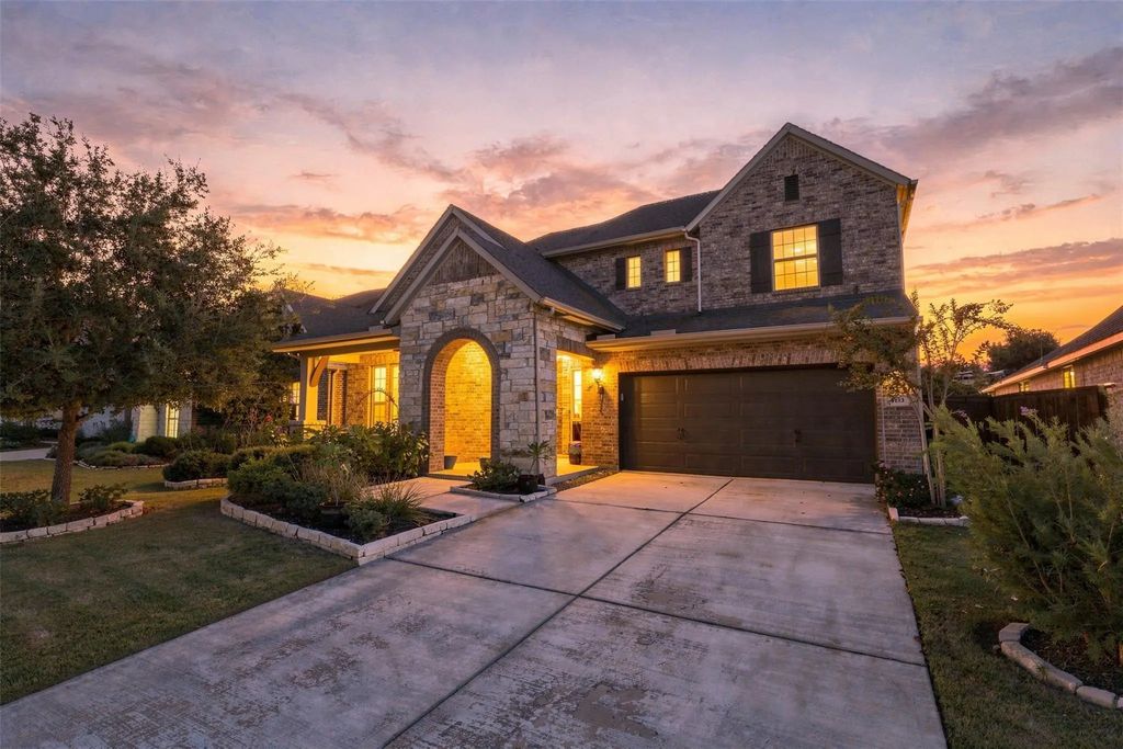 4711 Gilbert Road, Rosharon