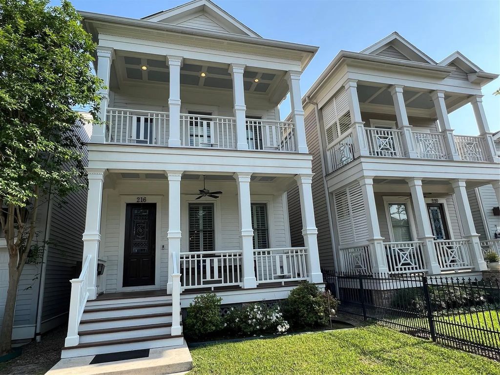 216 W 24th Street, Houston