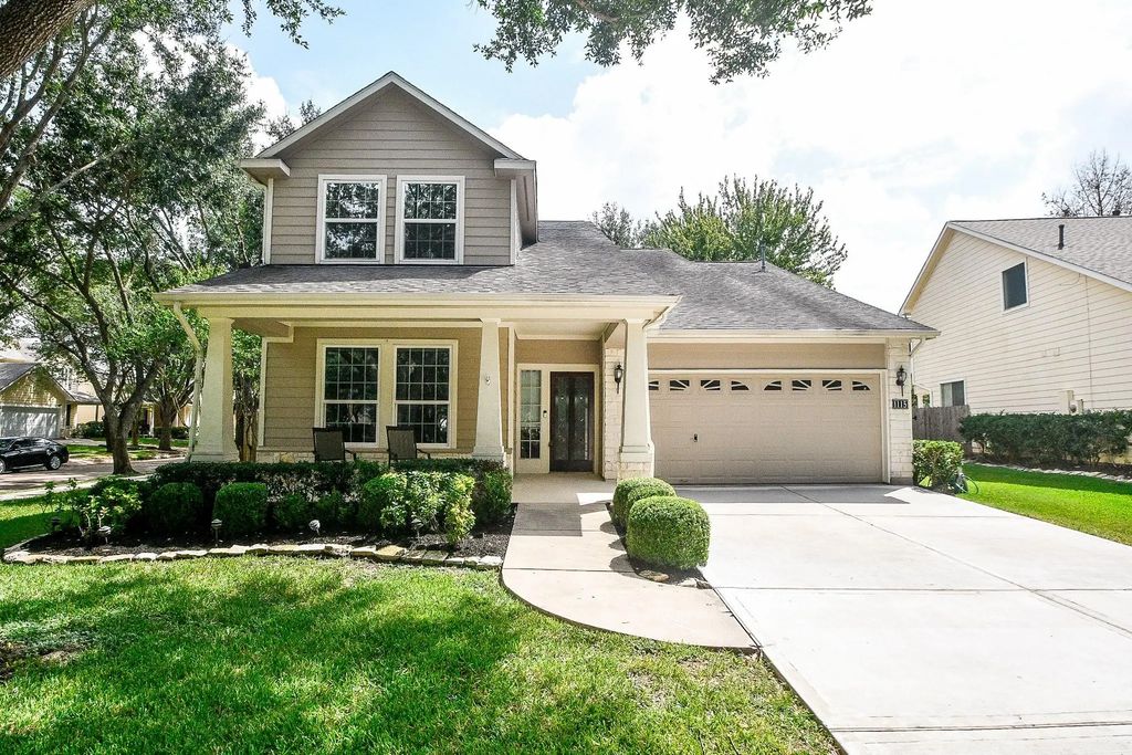 1115 Autumn Green Drive, Missouri City