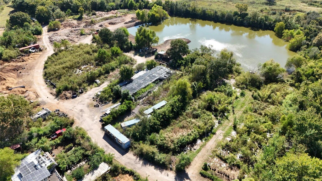 10815 Leitz Road, Houston