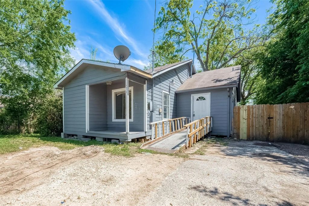4810 Carmen Street, Houston