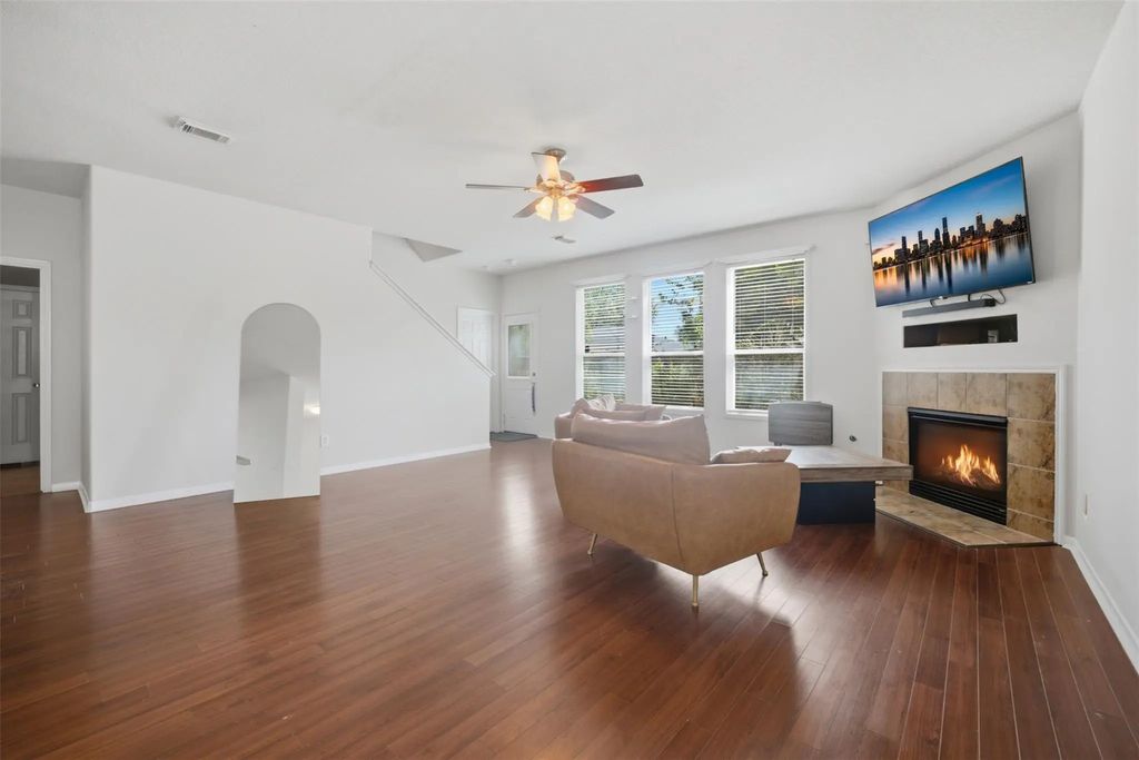 5034 Forest Hurst Drive, Spring