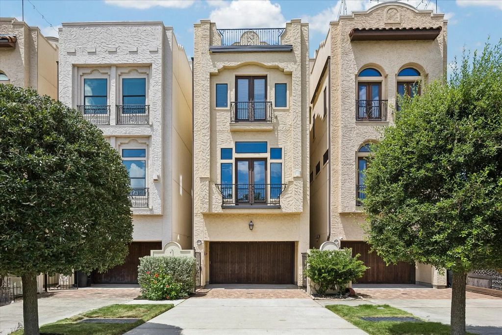 1059 W 16th Street, Houston