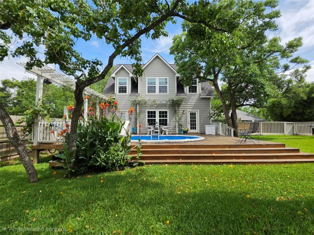 510 Shore Acres Boulevard, La Porte