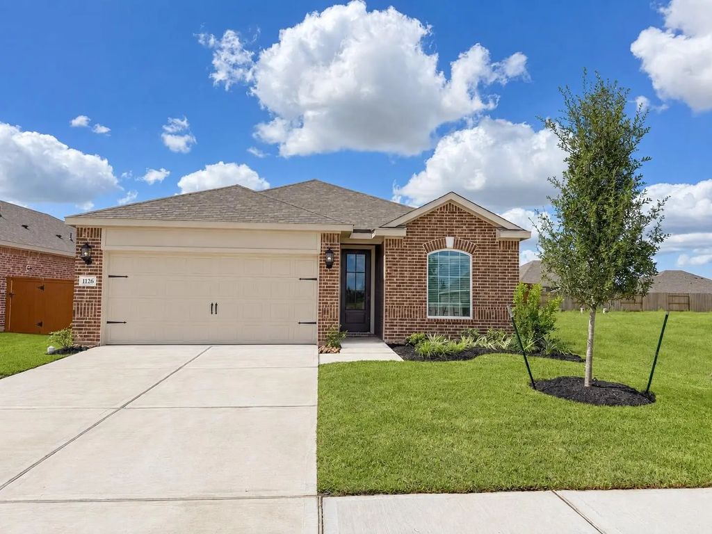 1126 Campside Drive, Beasley