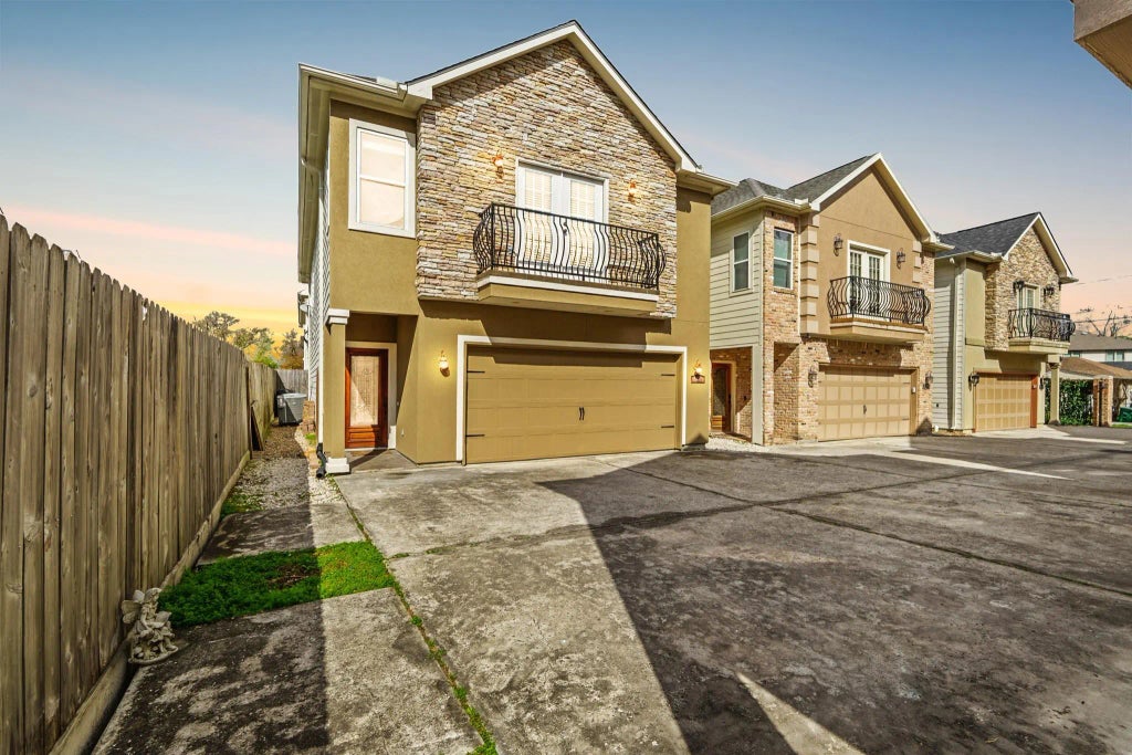 4609 Sharman Street, Houston