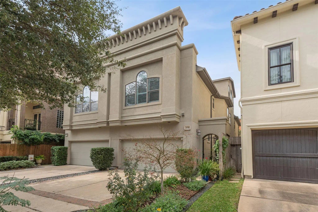 2026 Elmen Street, Houston