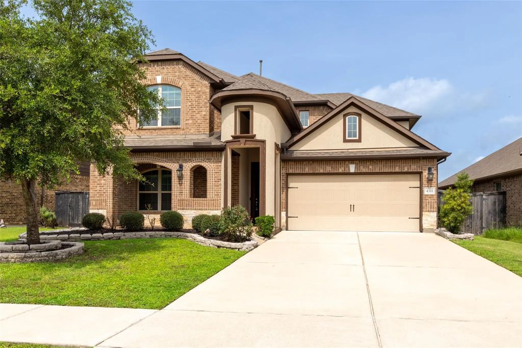 4311 Berry Bend Lane, Richmond