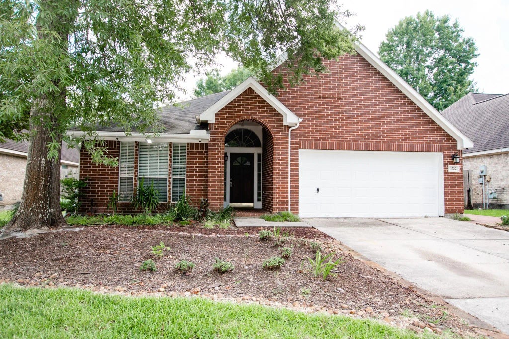 1722 Red Oak Terrace, Houston