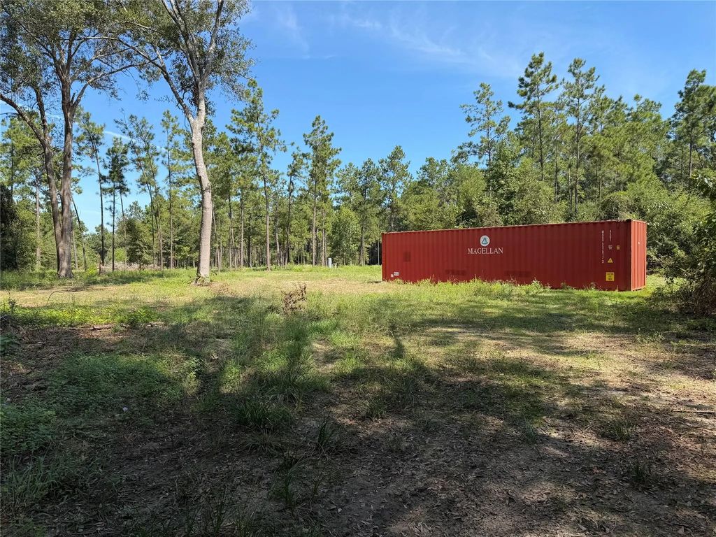 Round Signs Highway Code 5250 Matigwa Road, Silsbee Property Listing: MLS® #48029118