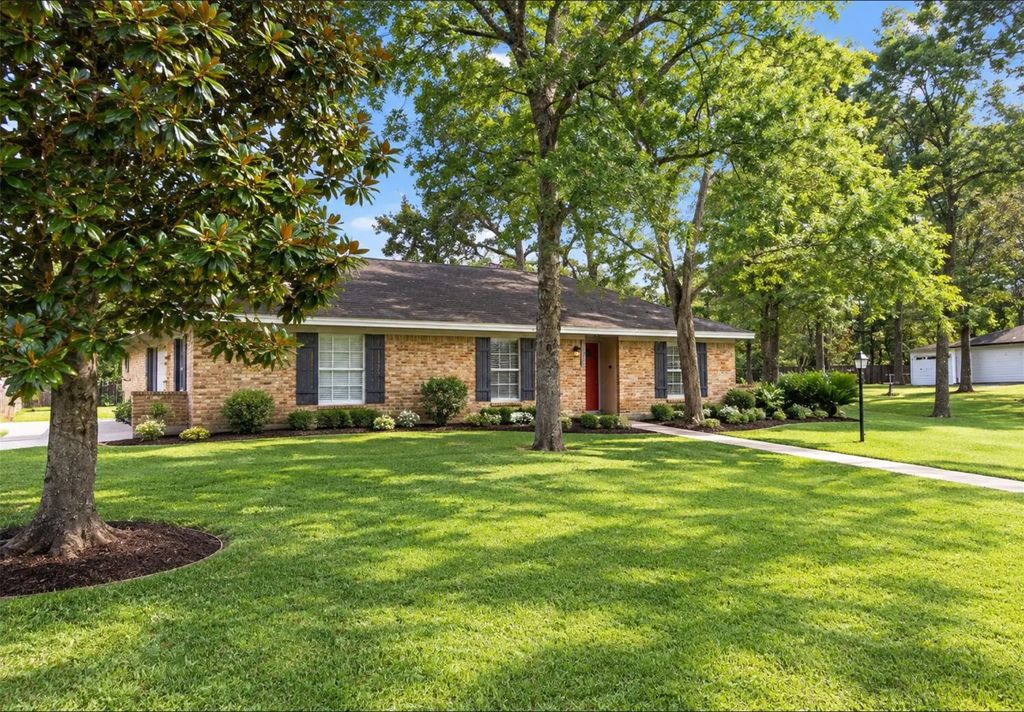 24626 Wilderness Road, Spring