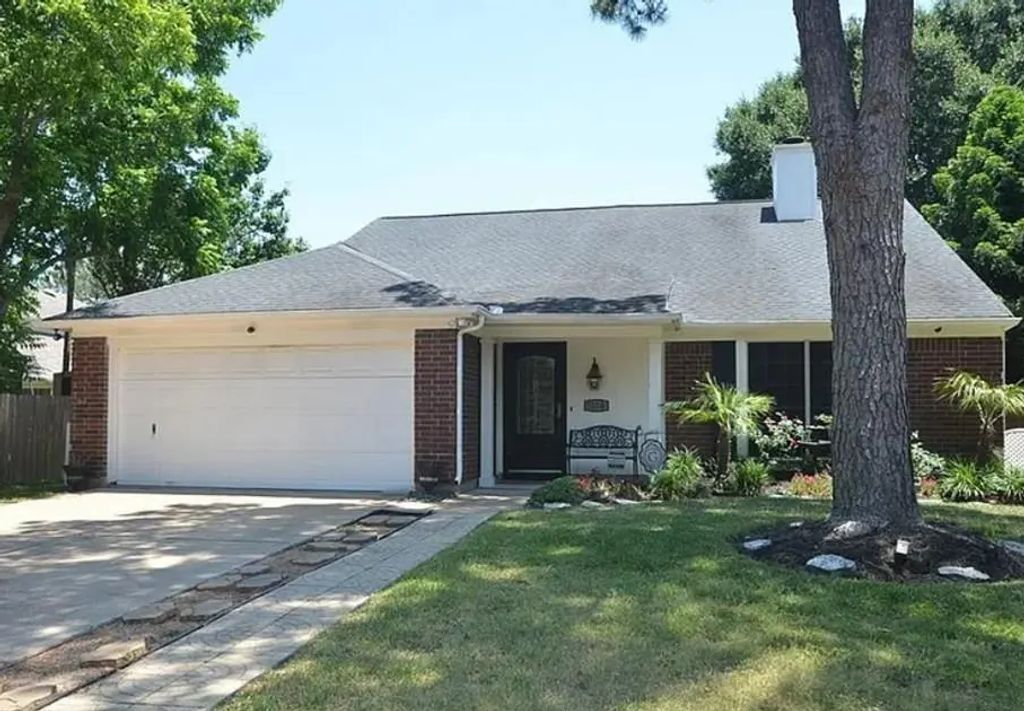3338 Eagle Ridge Way, Houston