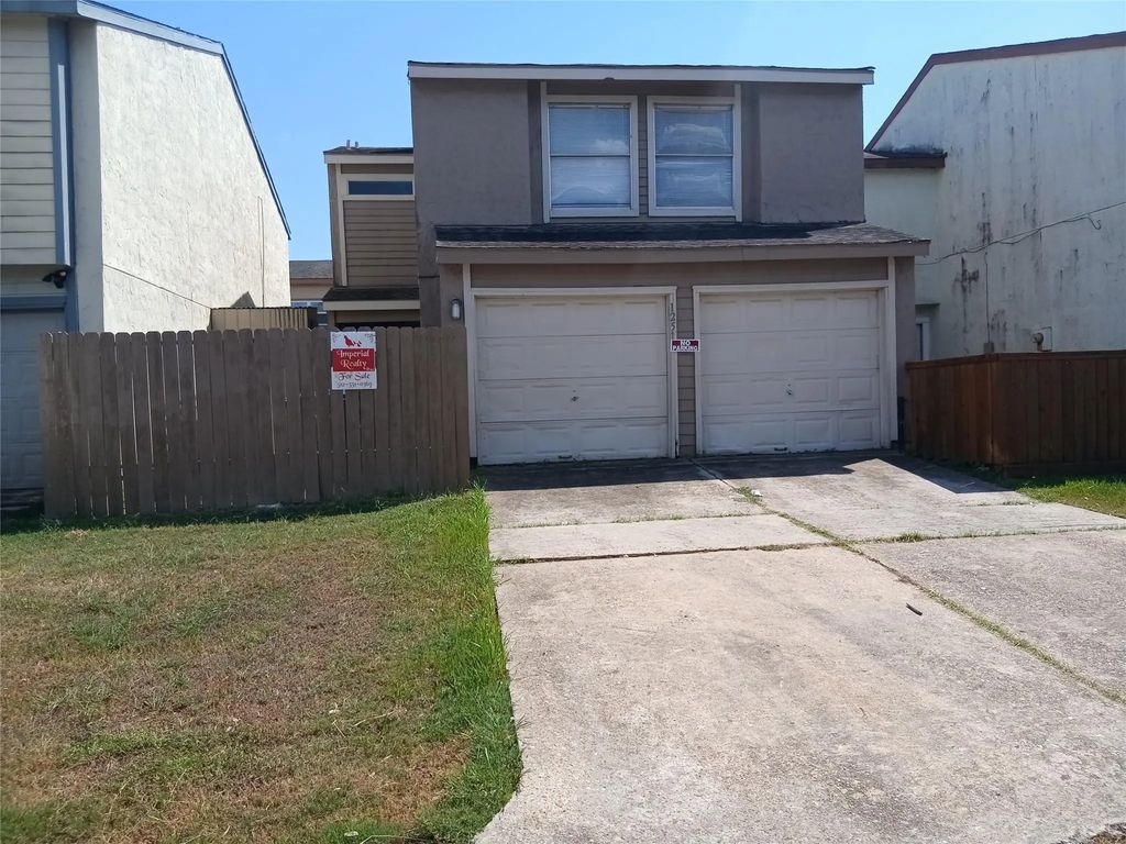 12517 Corona Lane, Houston