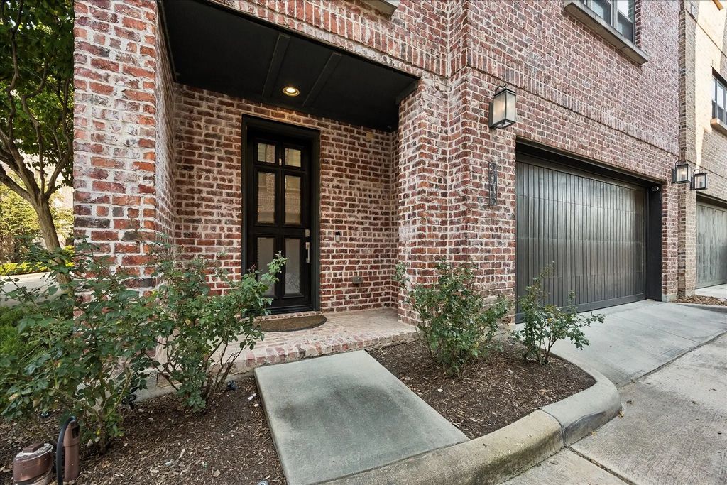 2915 Hicks Street, Houston