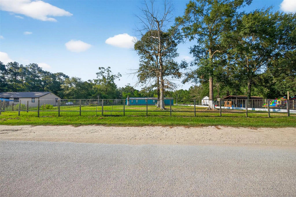 451 Trails End Drive, Cleveland