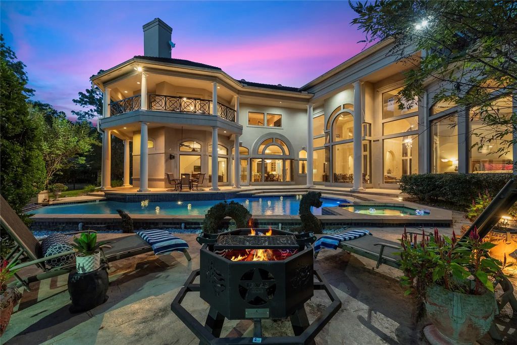 16815 Southern Oaks Drive, Houston