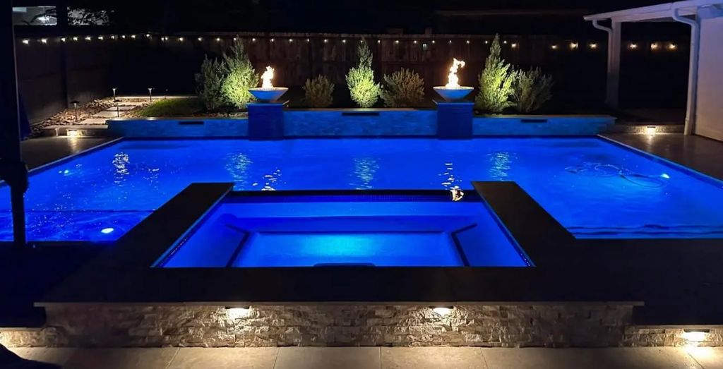 12830 Point Aquarius Boulevard, Willis