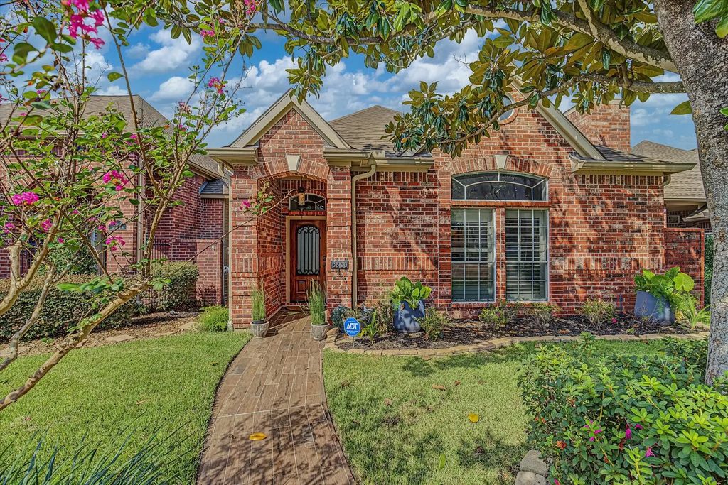 6840 Queensclub Drive, Houston