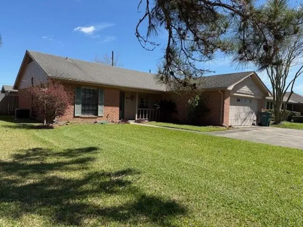 9260 Meadowbend Drive, Beaumont