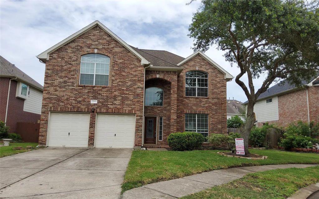 2707 Sun Beam Court, Pearland