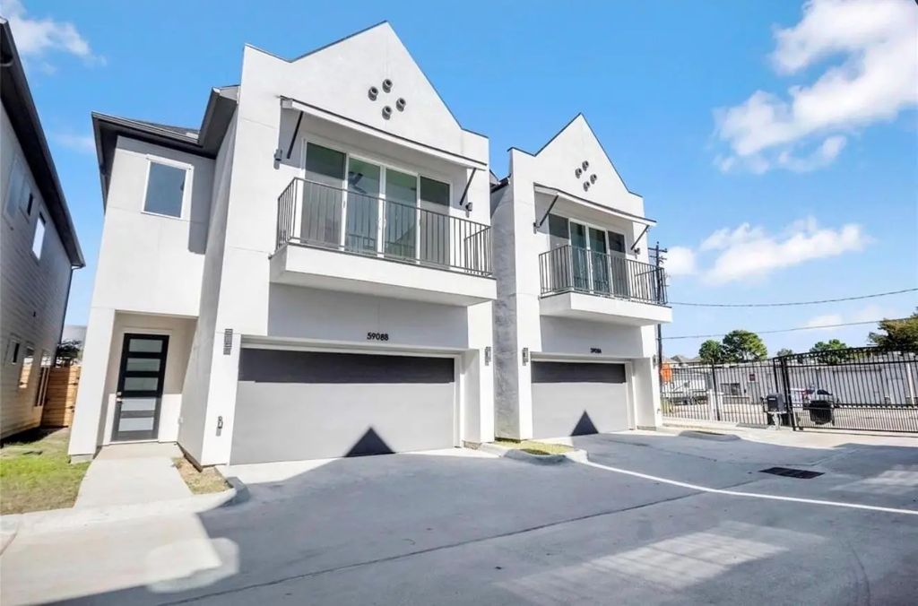 5980 St Augustine St D Street, Houston
